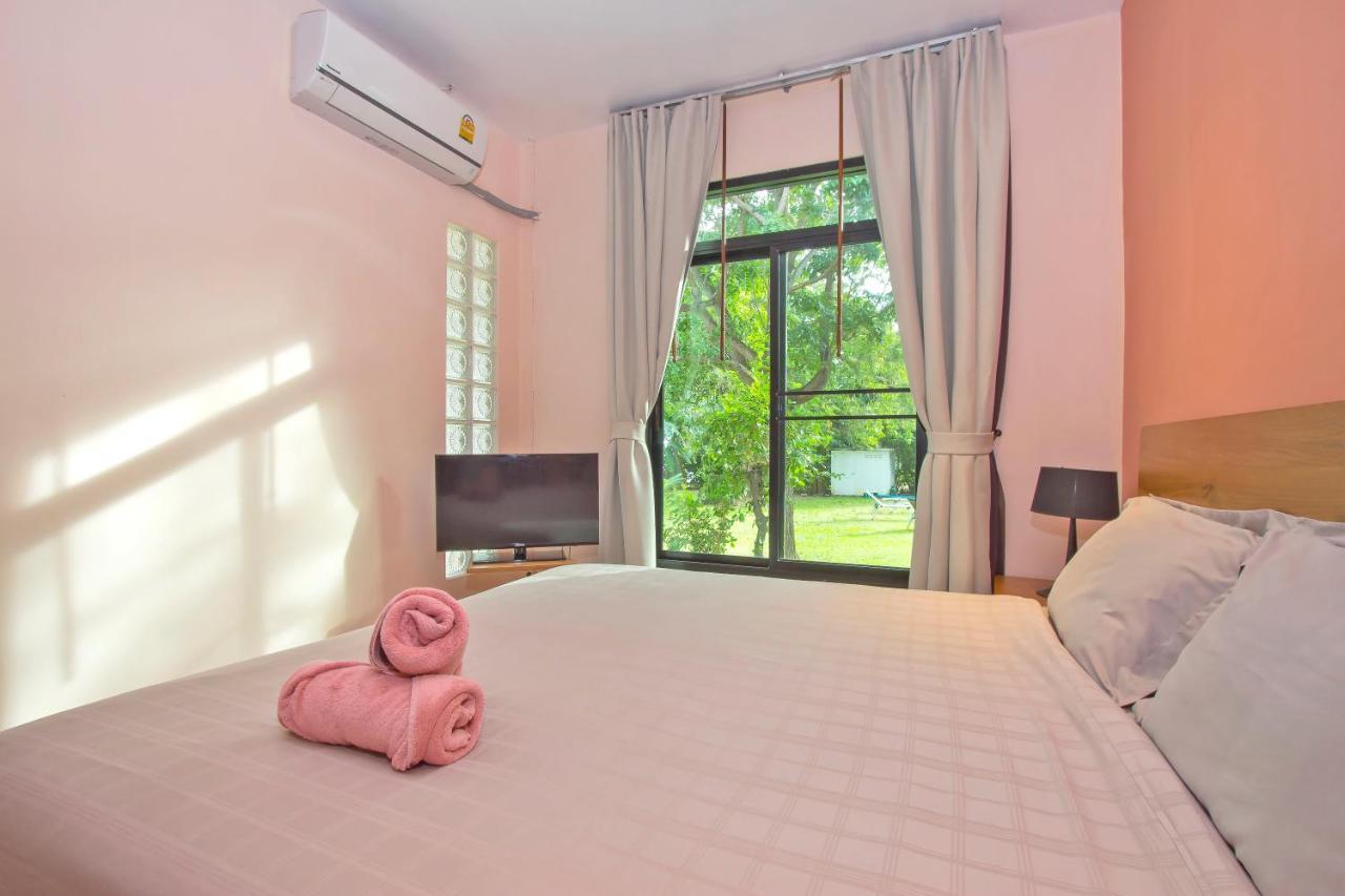 Villa Miracle Rawai Экстерьер фото