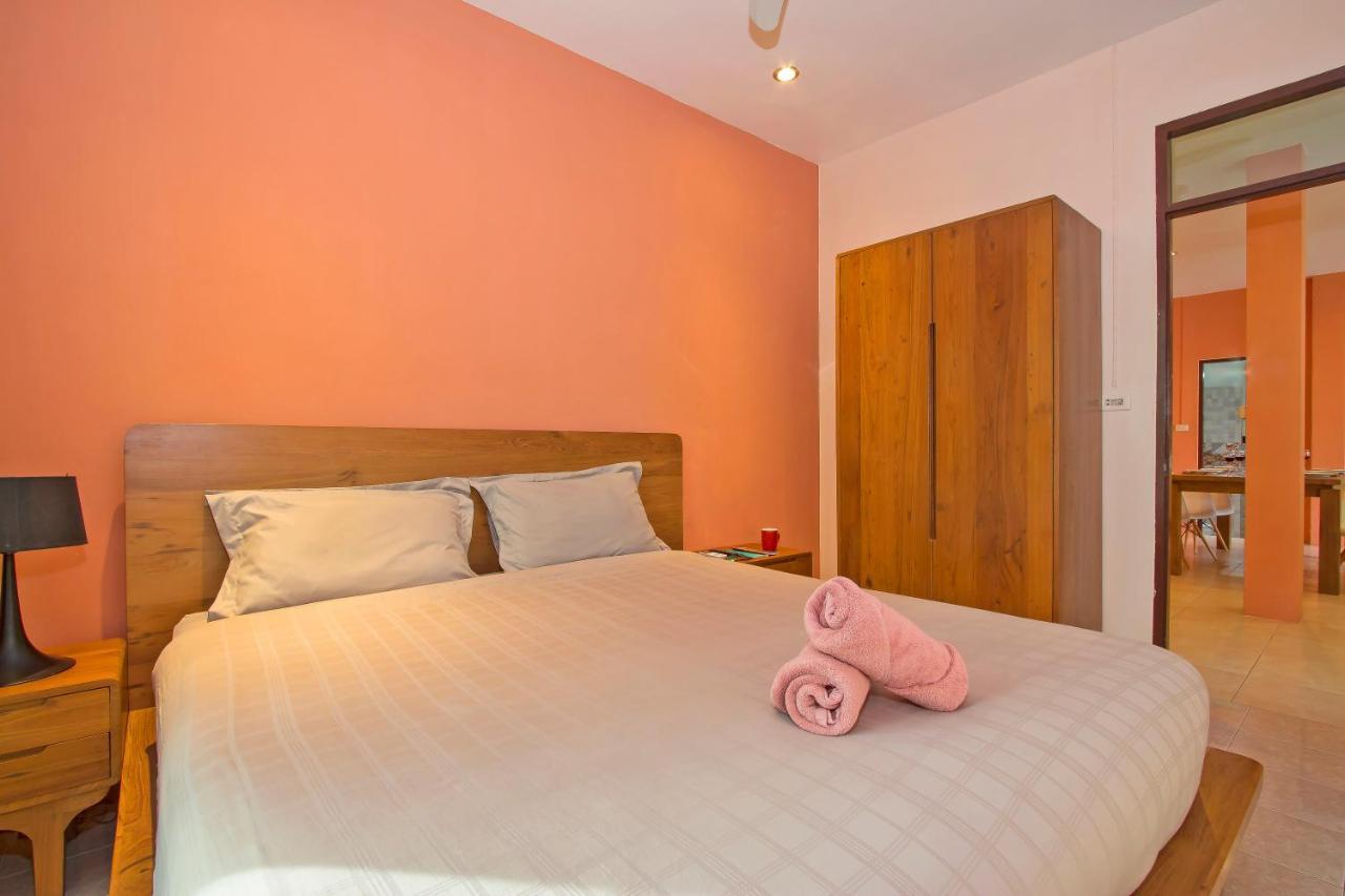 Villa Miracle Rawai Экстерьер фото