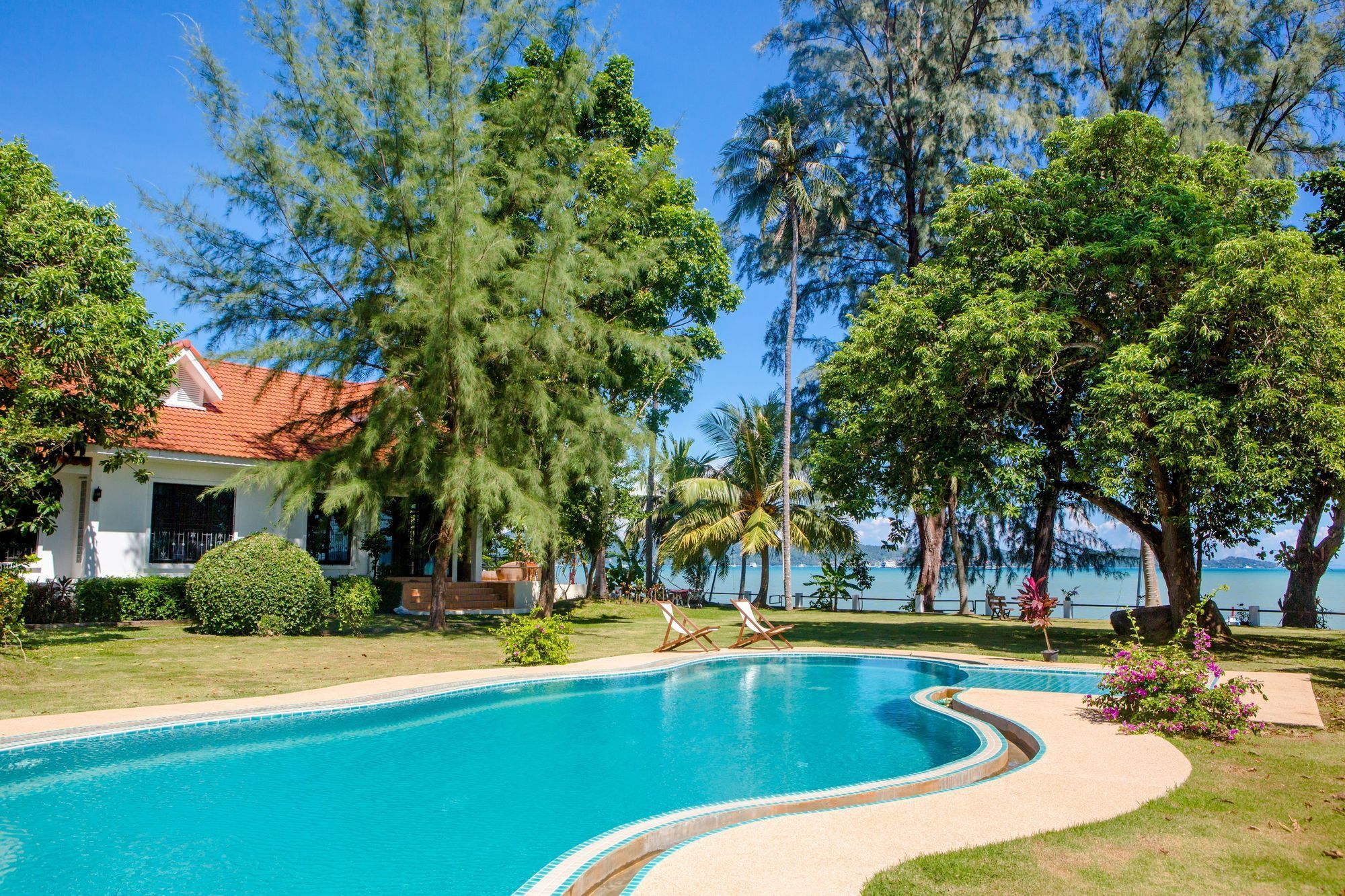 Villa Miracle Rawai Экстерьер фото