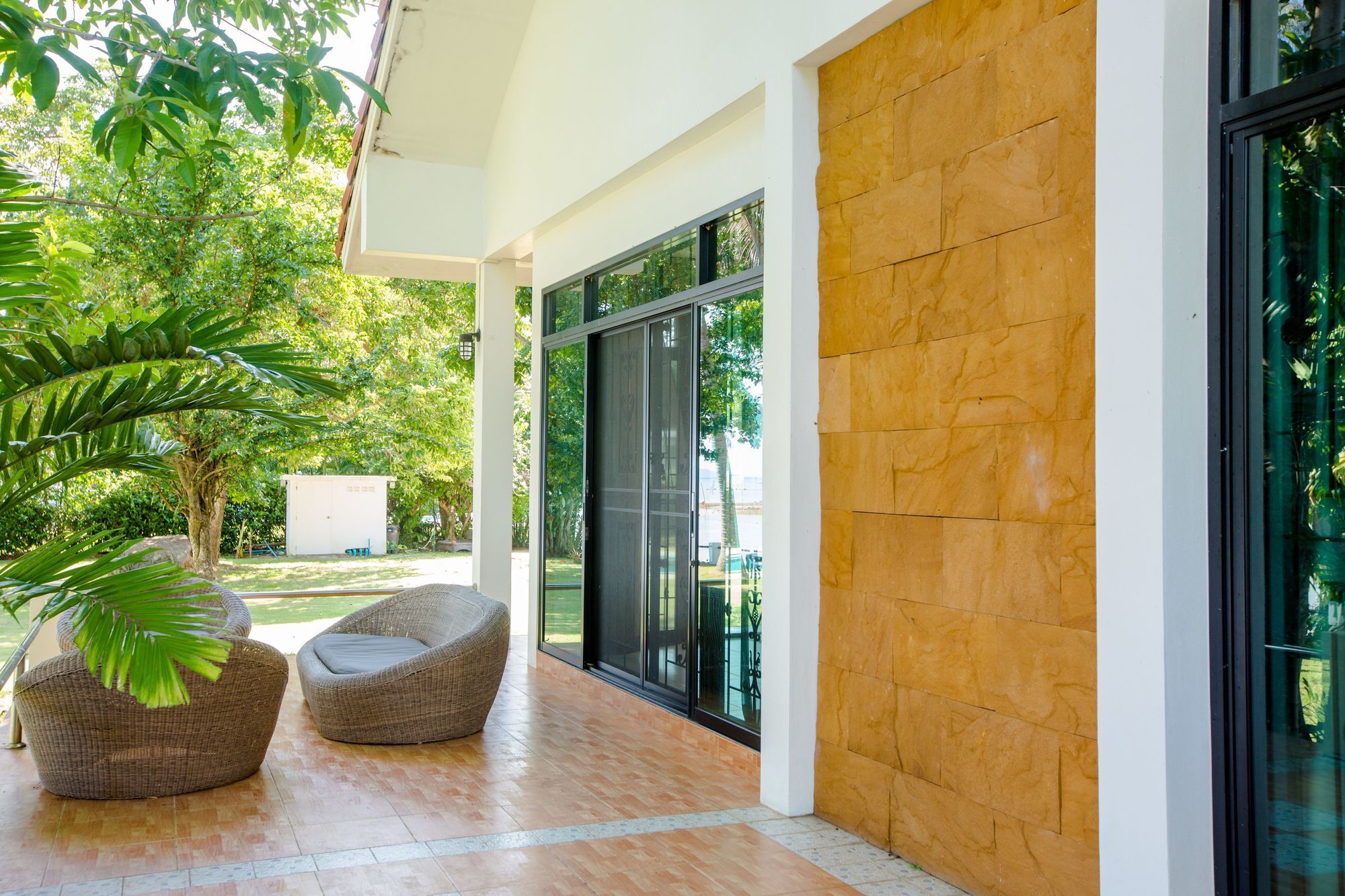 Villa Miracle Rawai Экстерьер фото